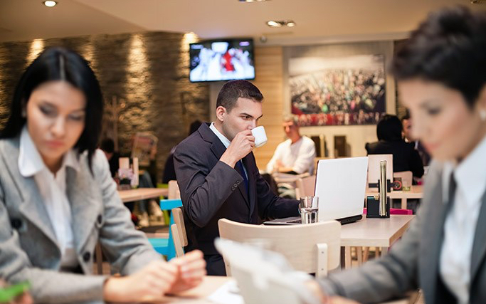 how-to-make-a-more-sustainable-office-cafeteria