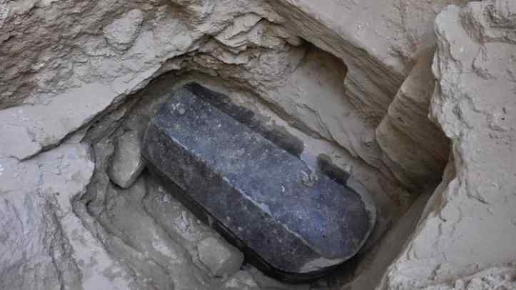 sarcophagus